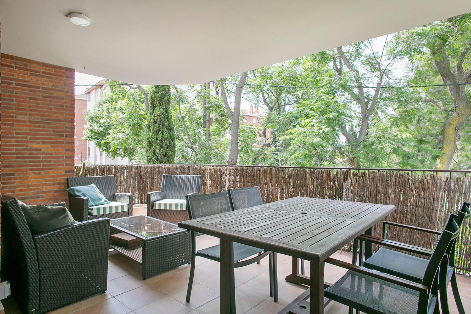 Apartament La Terraza De Sant Cugat Sant Cugat del Vallès Zewnętrze zdjęcie
